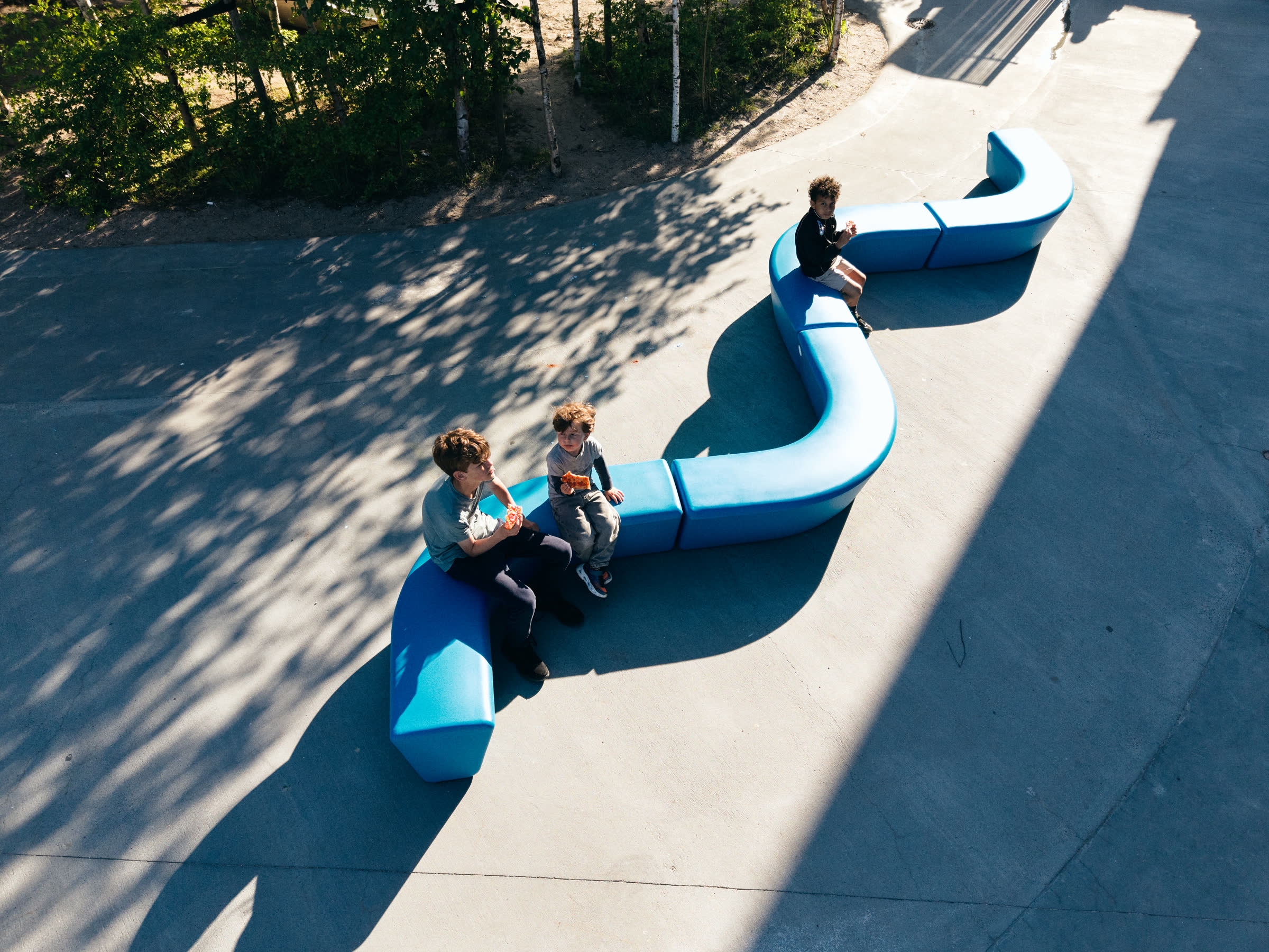 Blue LOOP modules in the shade